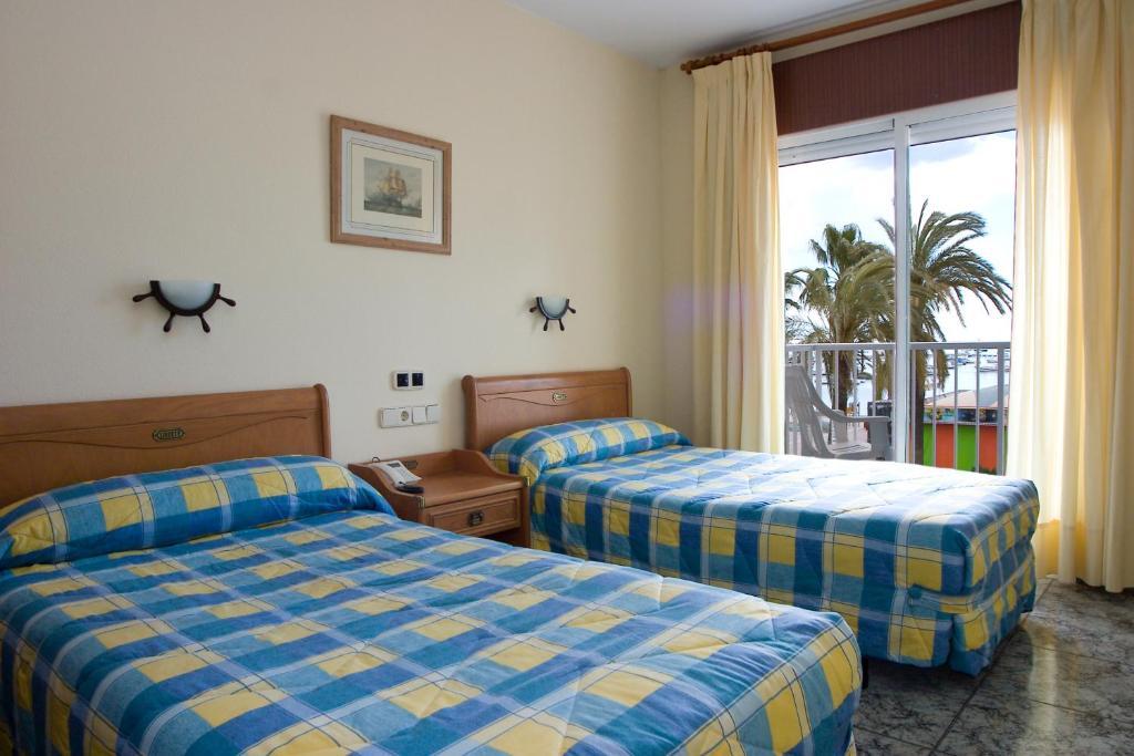 Hotel El Marino Santiago De La Ribera Buitenkant foto